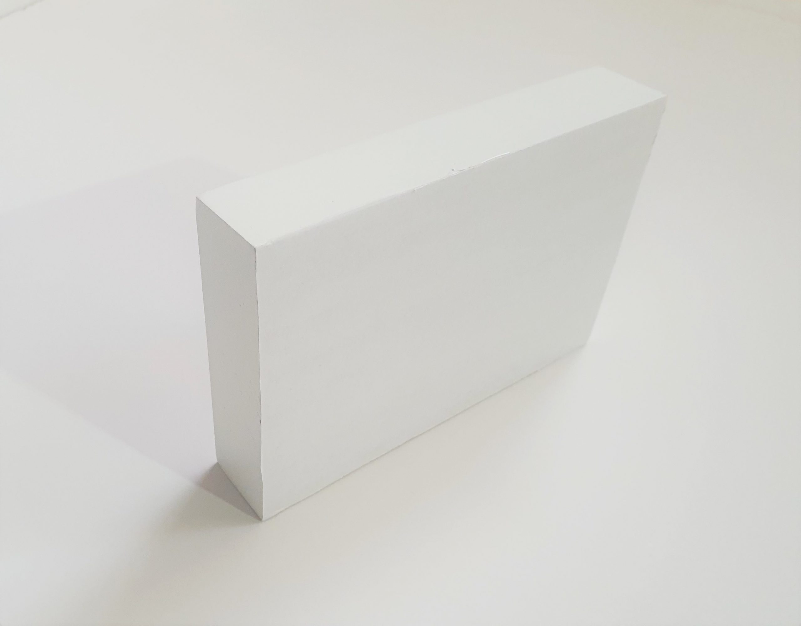 בלוק עץ 10/15 לבן