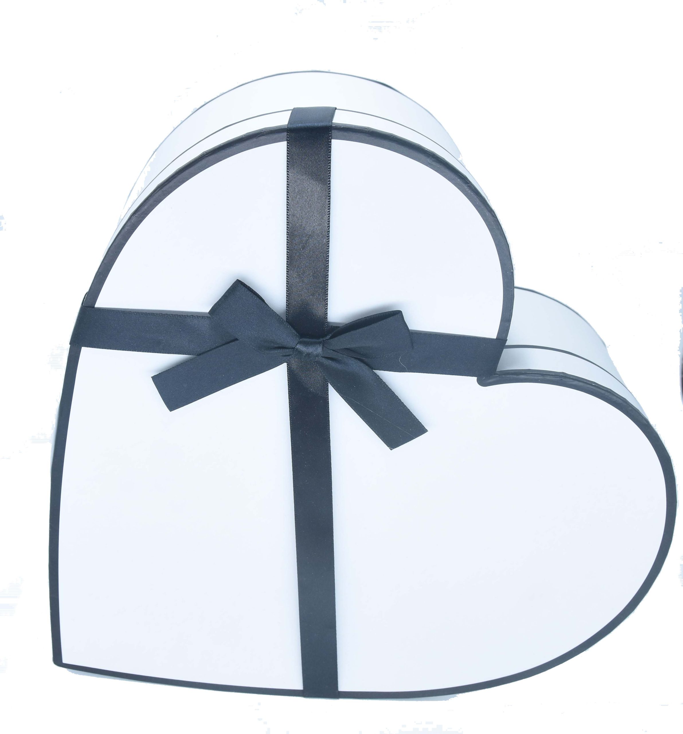 סט 3 קופסאות לב לבן עם סרט פפיון