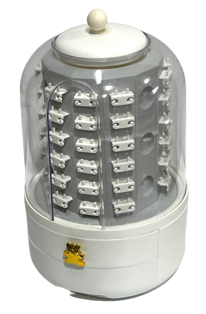 קופסת תכשיטים איכותית בצבע לבן לשרשראות ועגילים