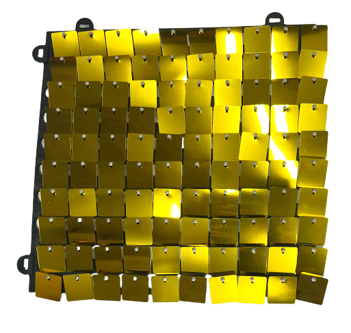 קיר פייטים צבע זהב  גודל 30/30